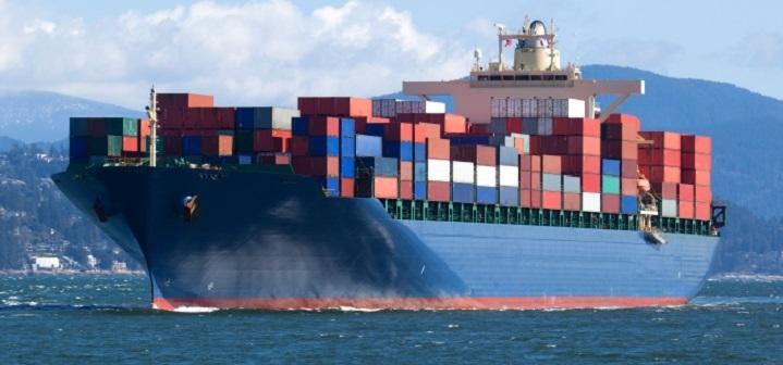 Sea freight ship